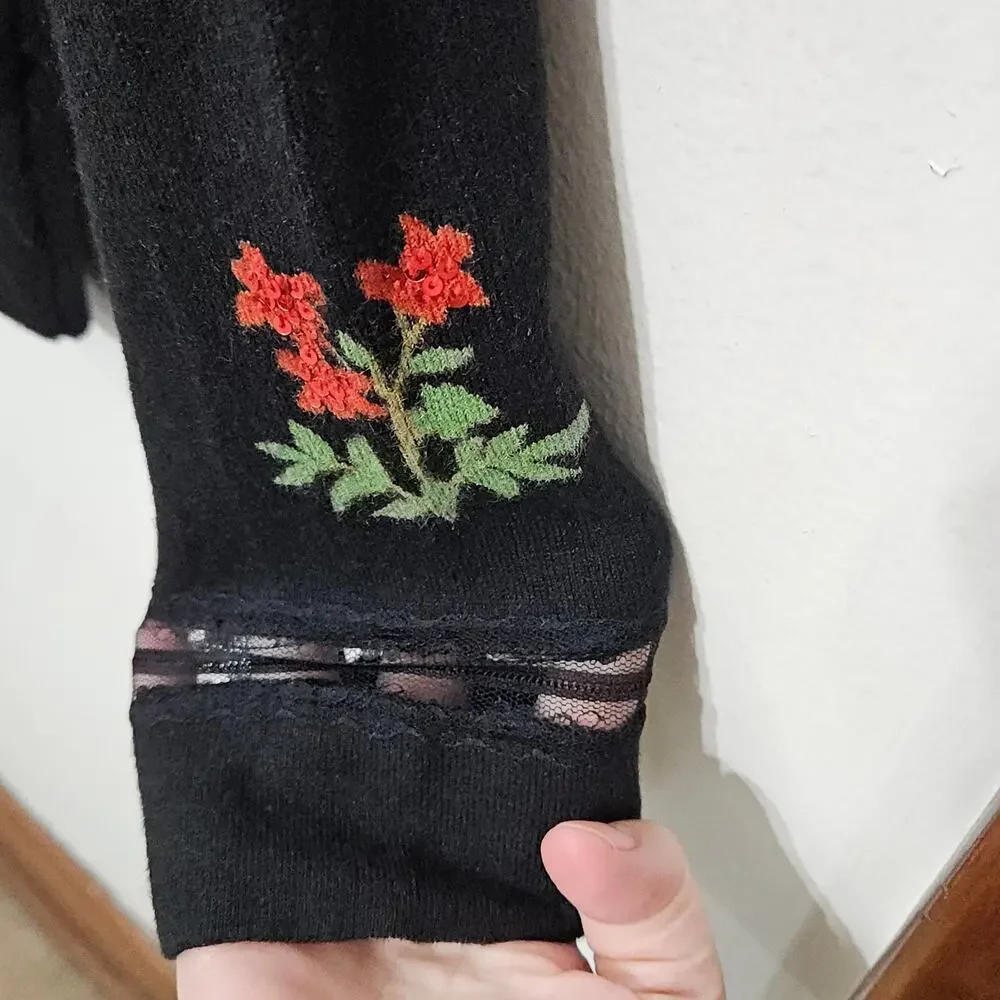 Black Floral Cardigan Sweater Lace Trim Beaded Diamond Buttons 3/4 Sleeves Sz M - Picture 4 of 6